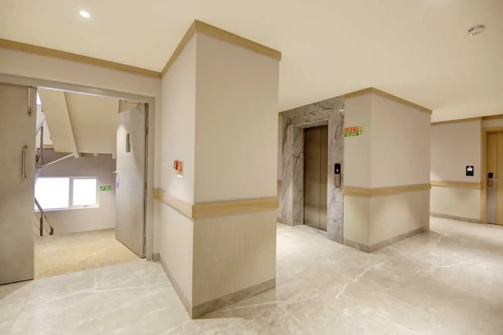 East Park Inn - photo 16
