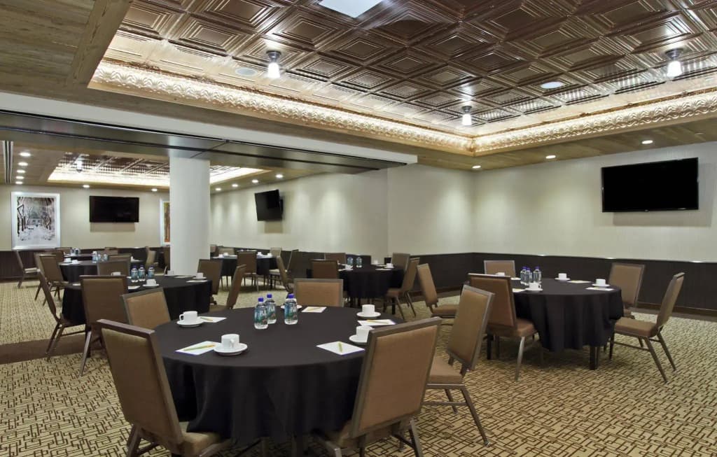 Hilton Garden Inn New York/Midtown Park Ave - photo 22