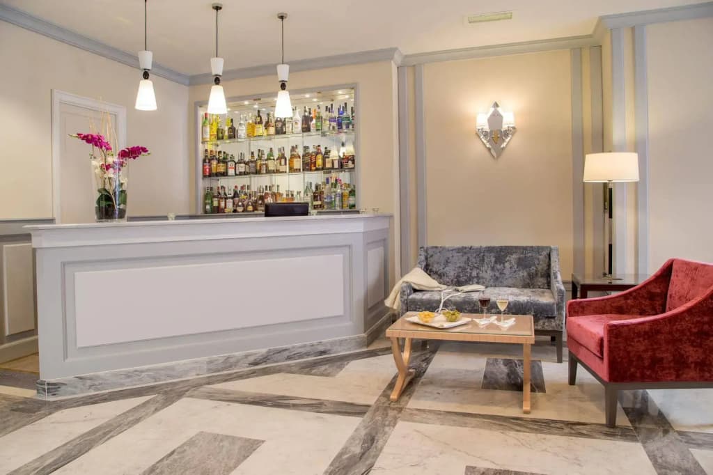 Hotel della Conciliazione - photo 2