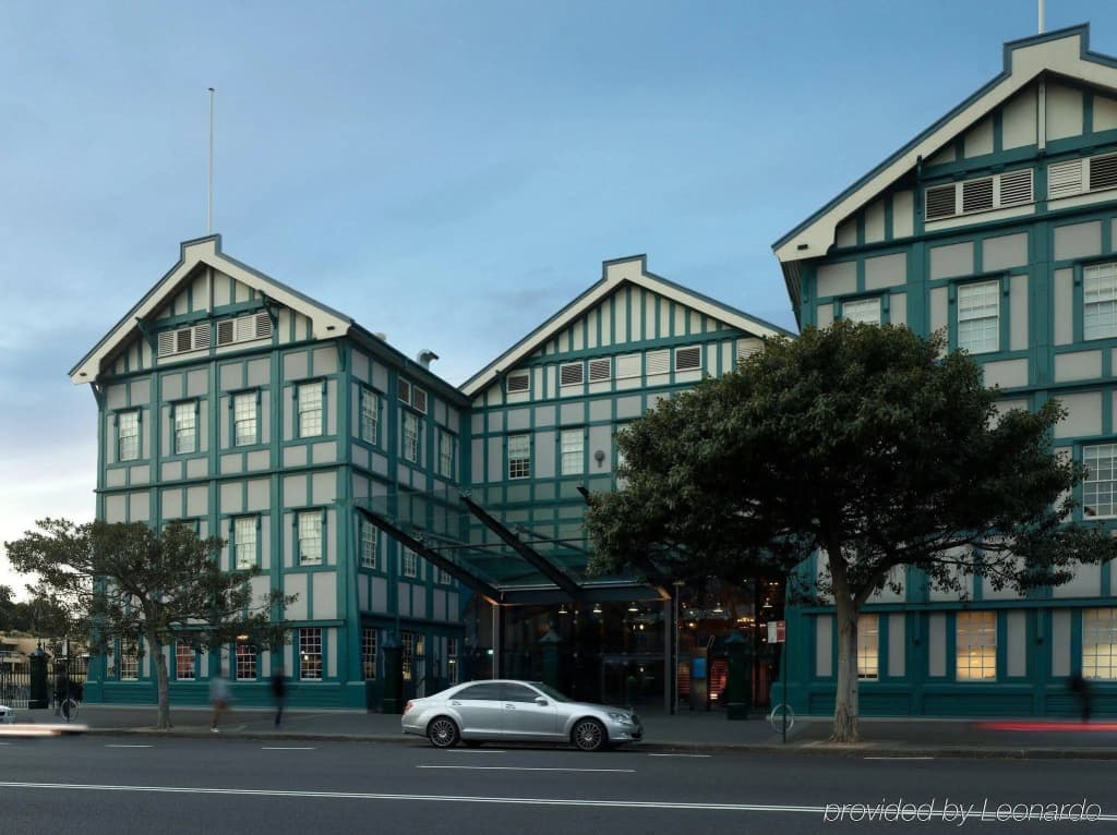 Ovolo Sydney Woolloomooloo, a Wyndham Hotel - photo 1