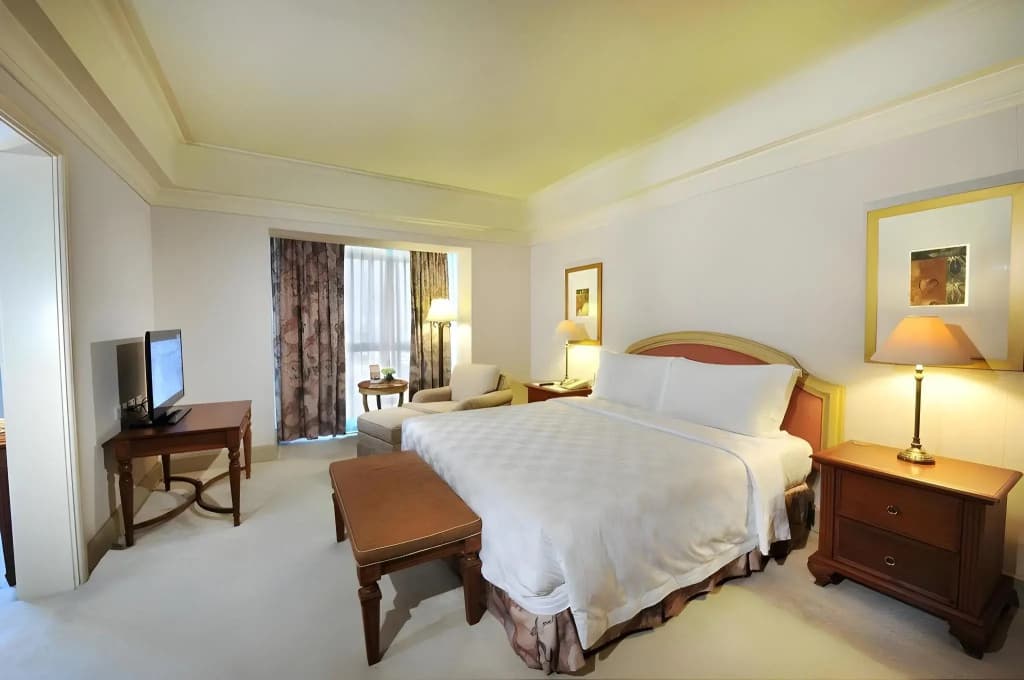 Hotel Borobudur Jakarta - photo 37