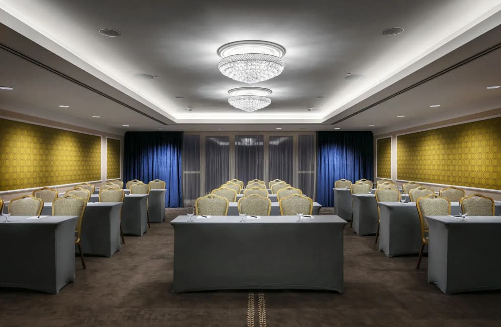 Cosmopolitan Hotel Prague - photo 17