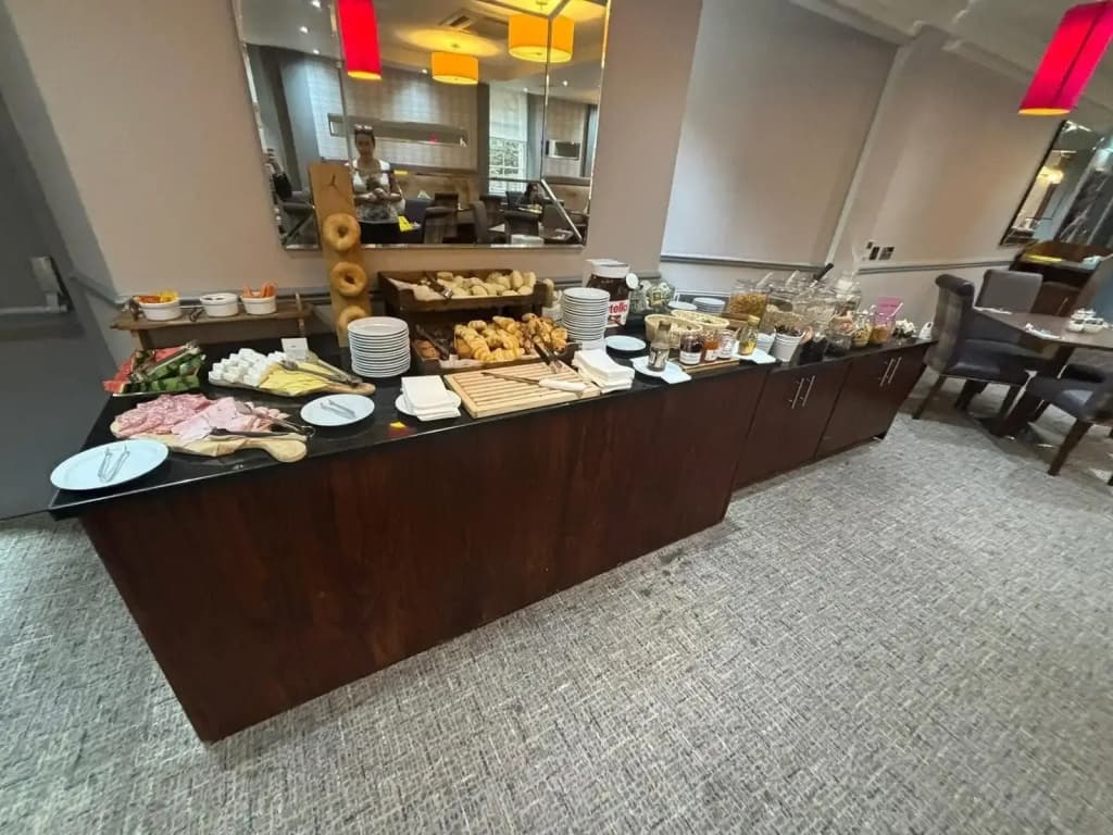 Leonardo Edinburgh City Hotel - photo 11