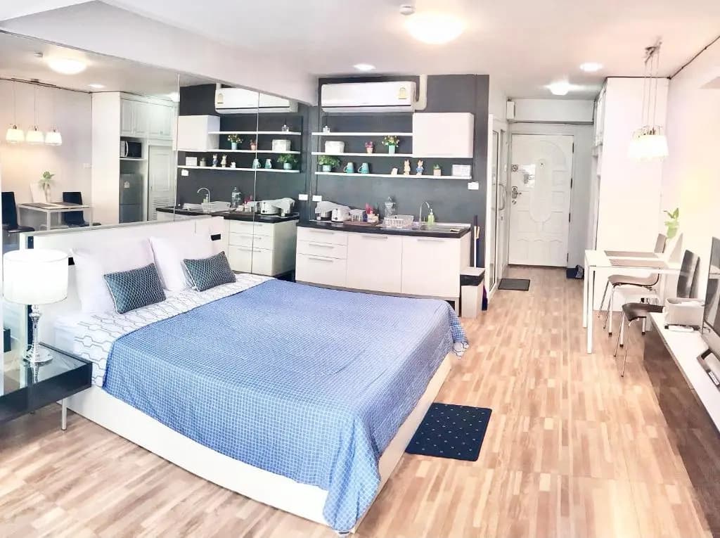 Cozy A at Nimman Studio Room in Condominium - photo 4