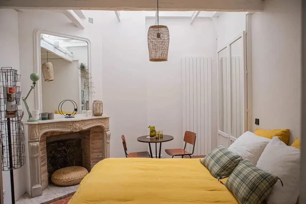 Cozy, Well-equipped Studio in Montmartre for 2! - photo 2