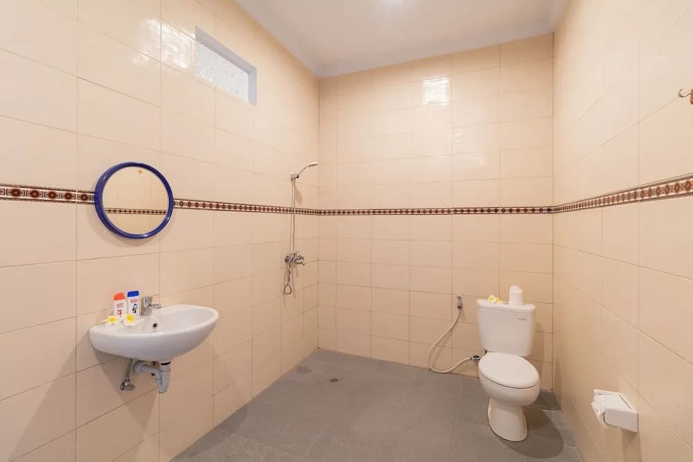 Kusuma Guesthouse - photo 8