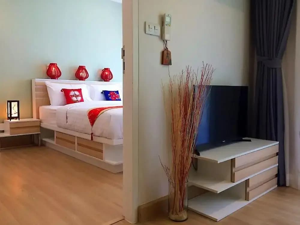 Happy Place Condo - photo 2
