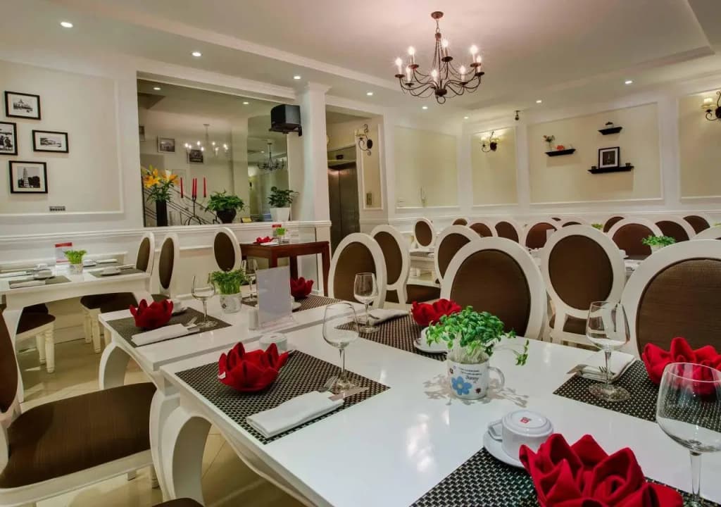 La Beaute De Hanoi Hotel - photo 21