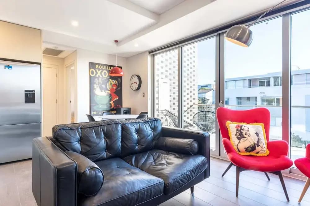 Comfy 1-bed Apartment in Perfect Location - photo 5