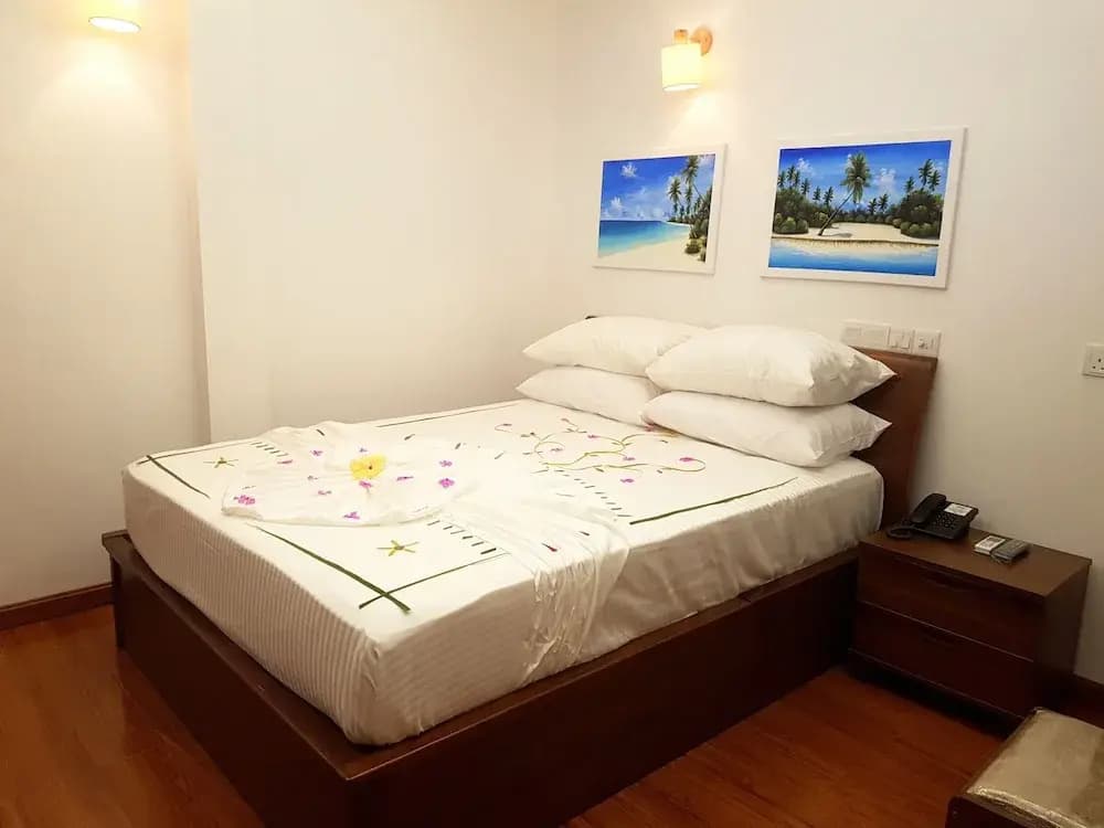 Beach Star Maldives Hotel - photo 9
