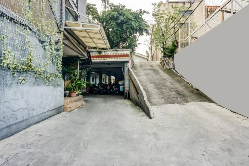 OYO 91259 S9 Residence - photo 13