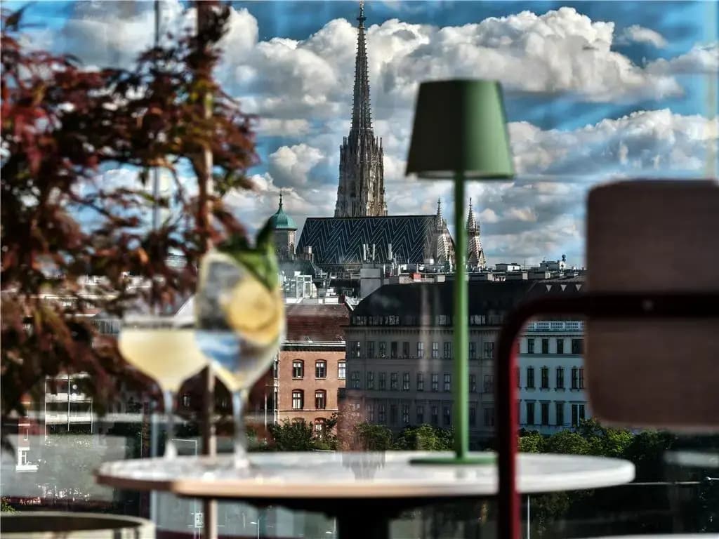 Radisson RED Hotel, Vienna - photo 27