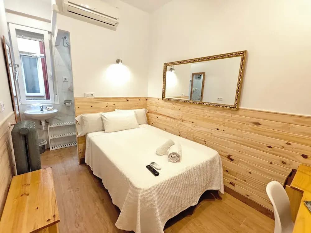 Hostal Aliste - photo 20