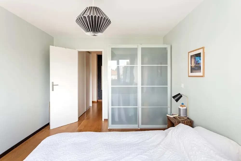 Bright and Modern Apt With Patio in Paris 18th! - photo 6