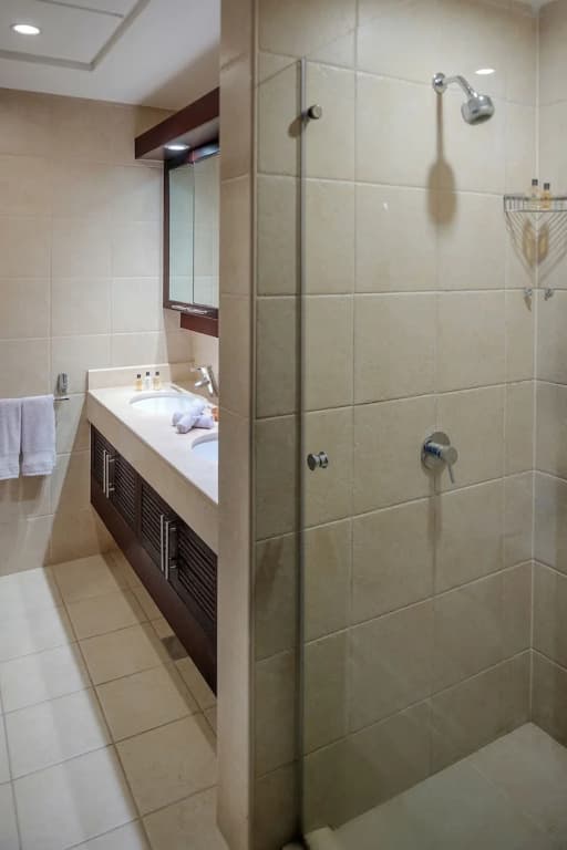 The Residences 8 - photo 21