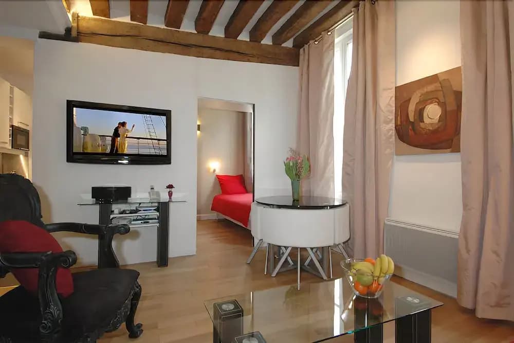 HolidaysInParis-Bourg Tibourg II - photo 3