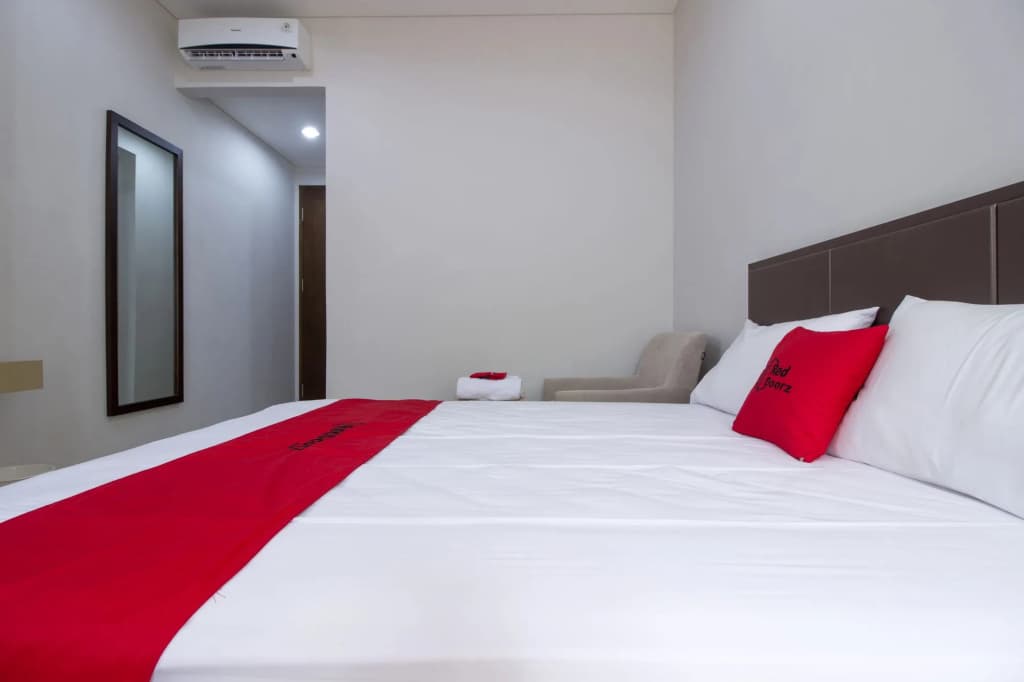 RedDoorz Plus @ SCBD - photo 6