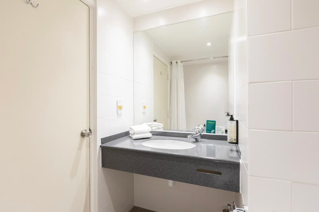 Holiday Inn London - Sutton by IHG - photo 36