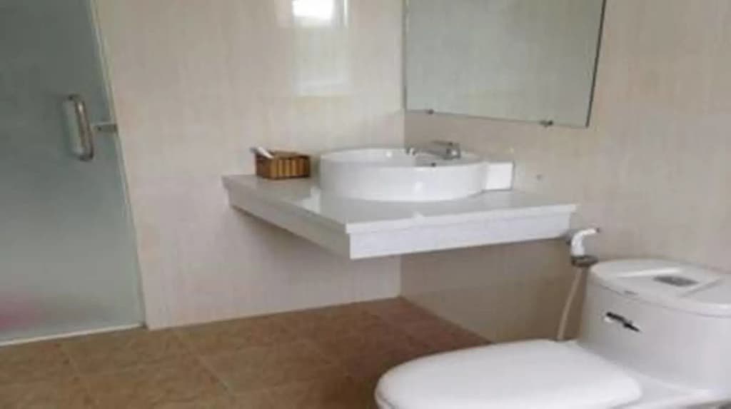 Hoa Phong Hotel - photo 9