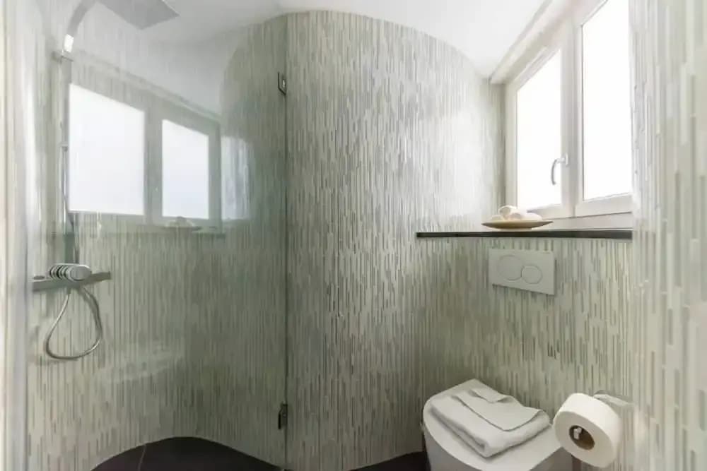 Modern Apartment - 1br/4p - Plaine-monceau - photo 10