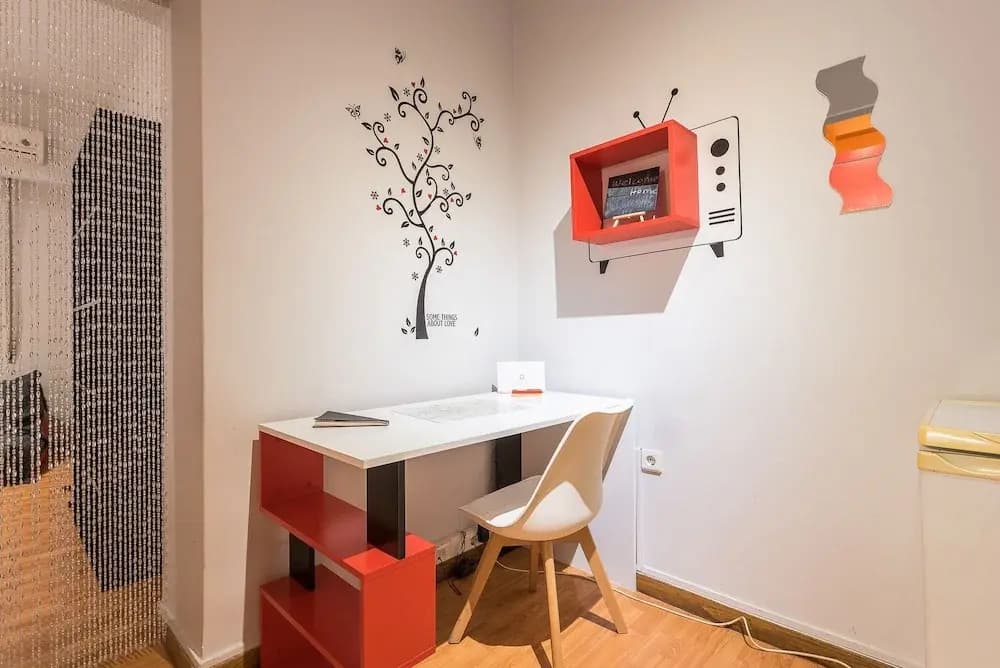 Cozy Athenian Apartment - photo 4