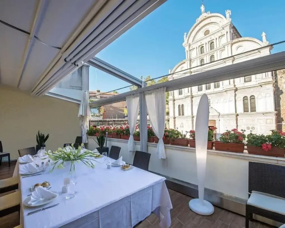 Hotel San Zaccaria - photo 30