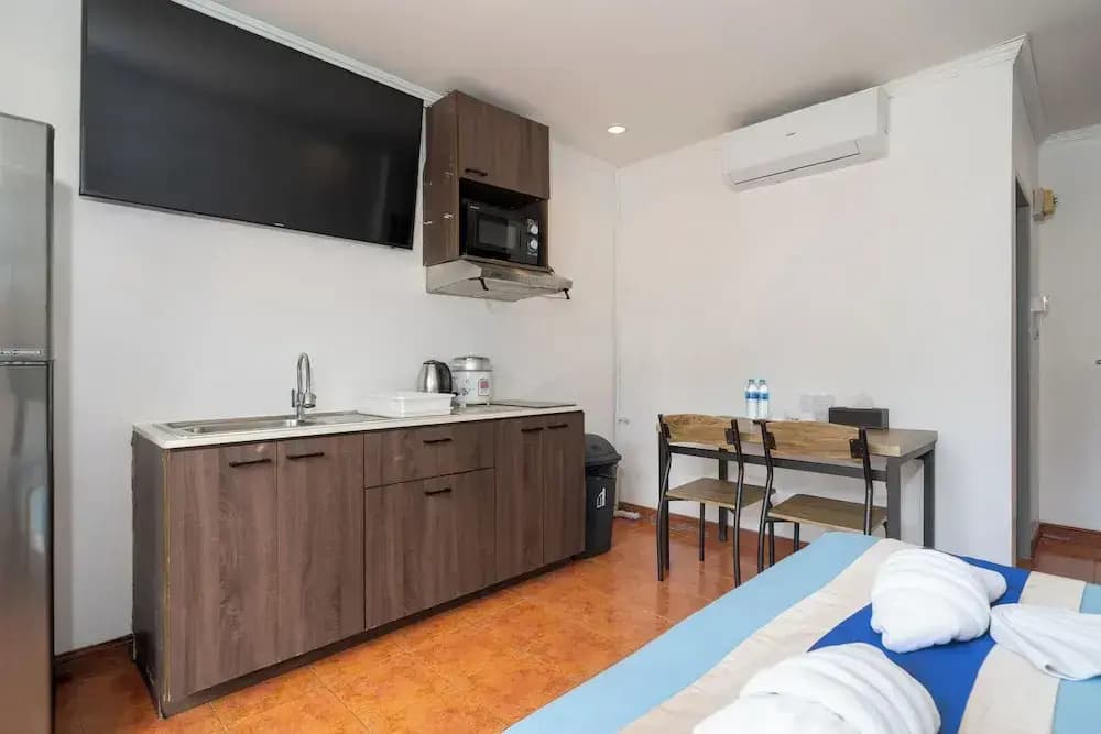 Patong Central Residence & Apartment - photo 26