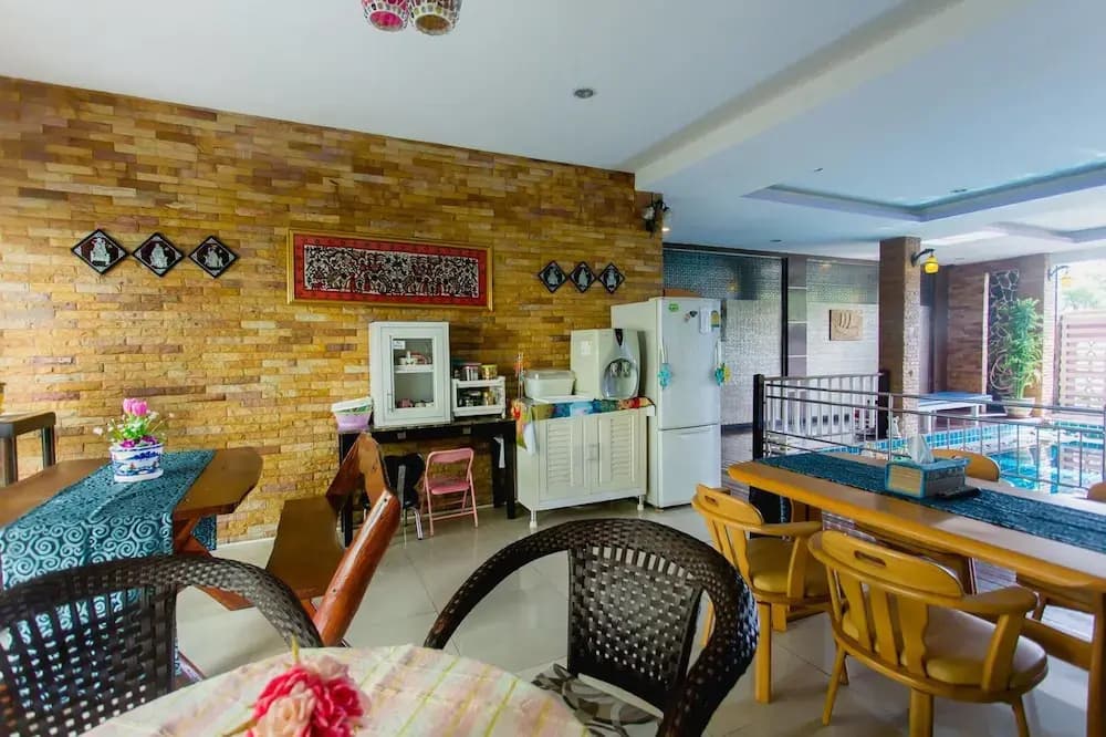 Koola Guesthouse - photo 24