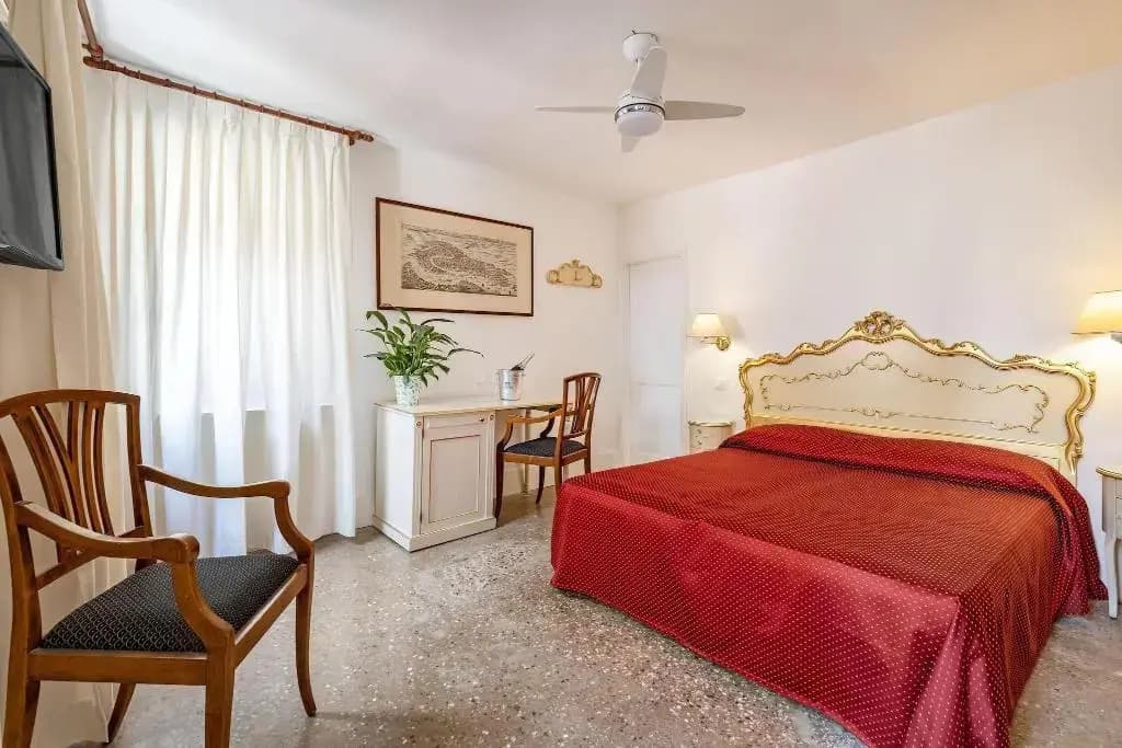 Hotel San Luca - photo 30