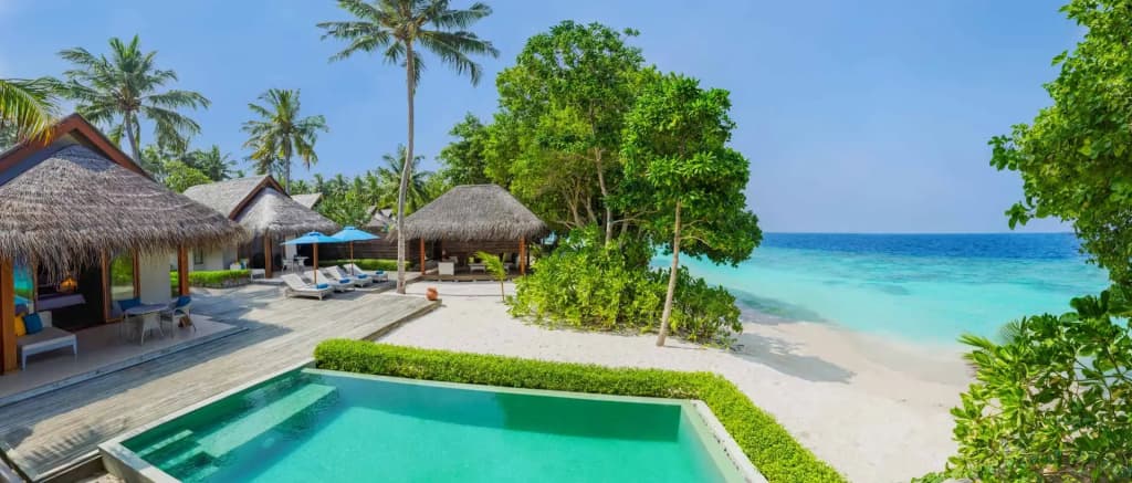 Dusit Thani Maldives Resort - photo 18