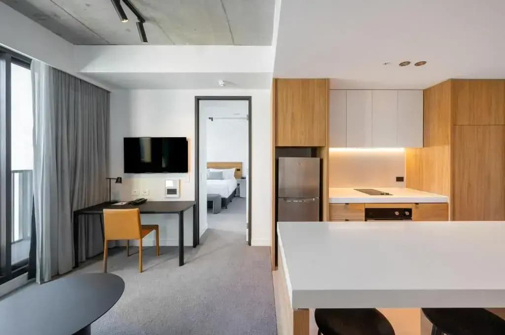 Nesuto Docklands Apartment Hotel - photo 2