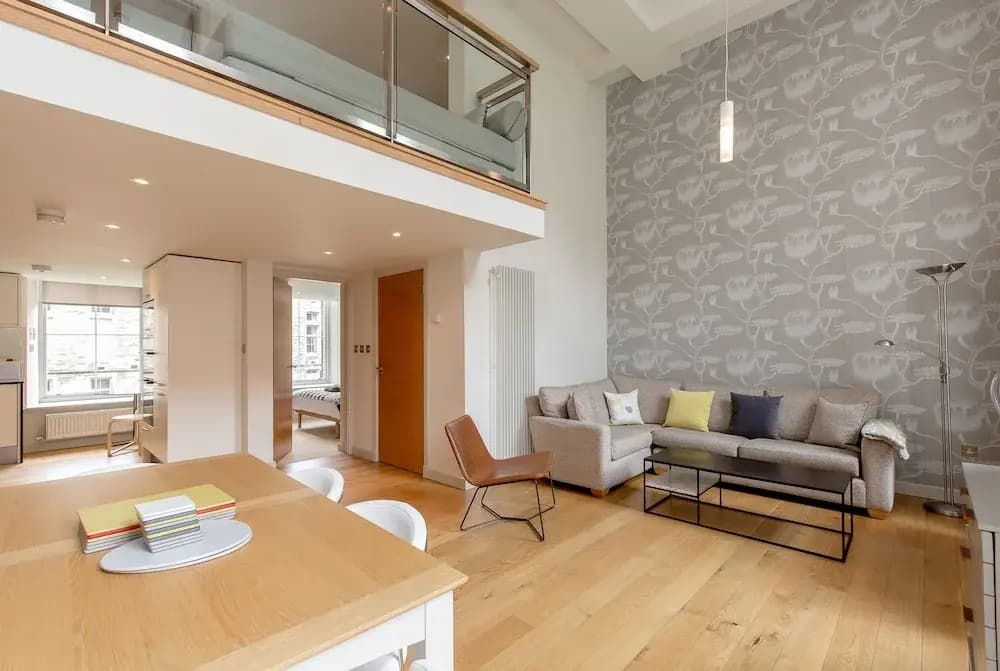 424 - Simpson's Loan Duplex Apartment - photo 4