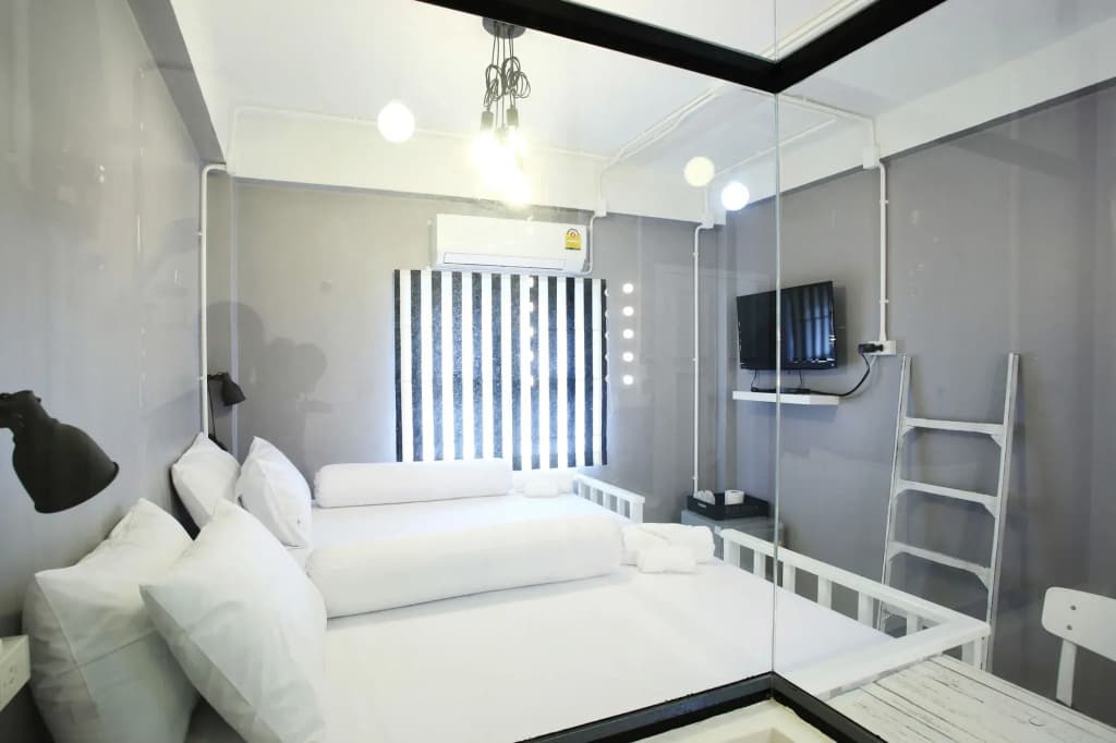 Meroom Hotel - photo 4