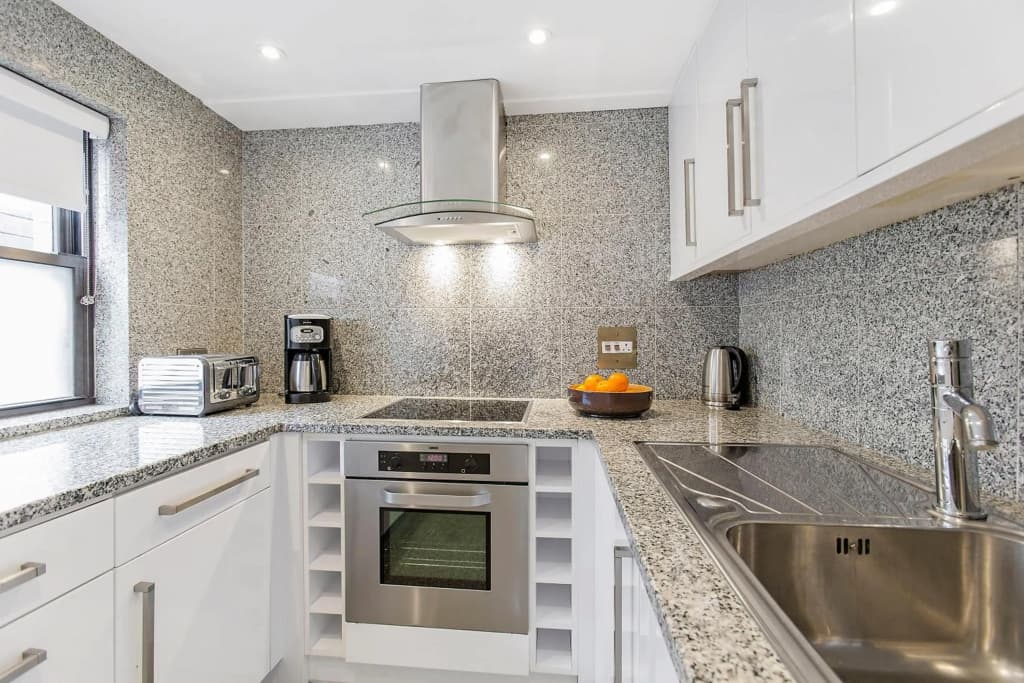 Mayfair House - photo 14