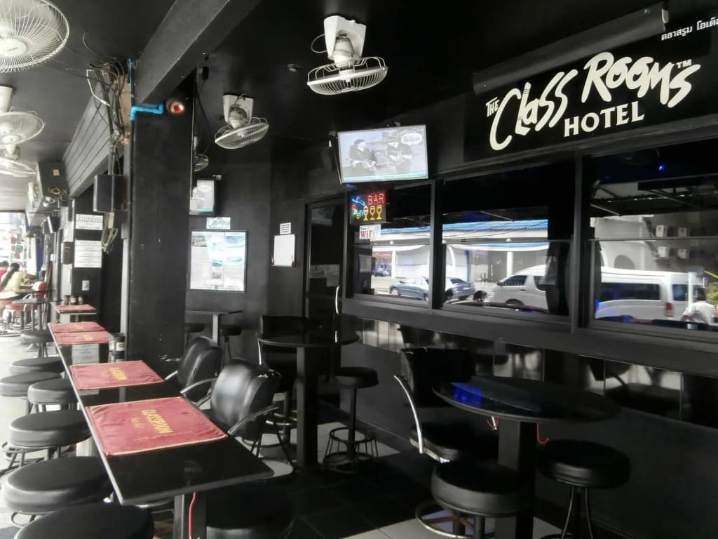 The Classroom Hotel - photo 22