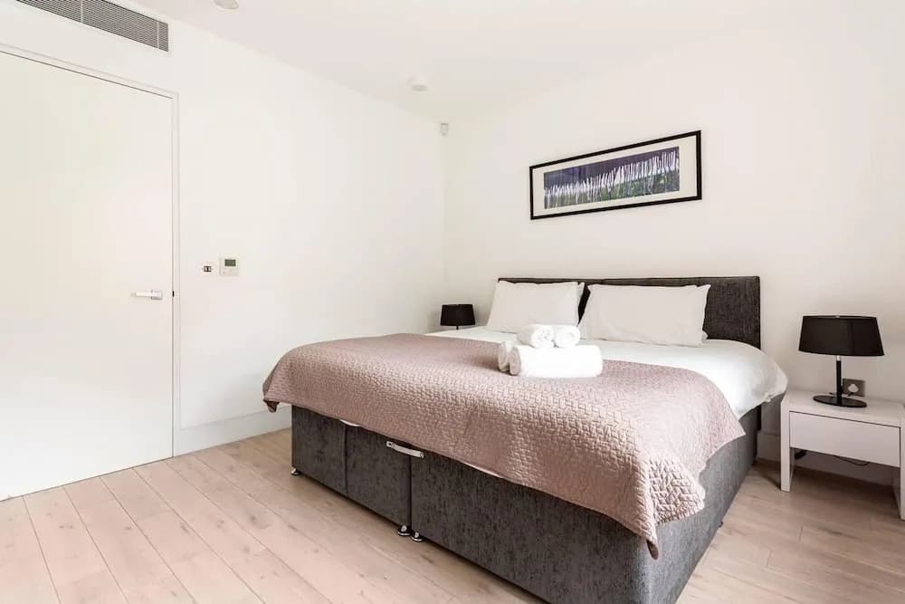 Central London - 2 Beds - Sleeps 4 - Lift - photo 6
