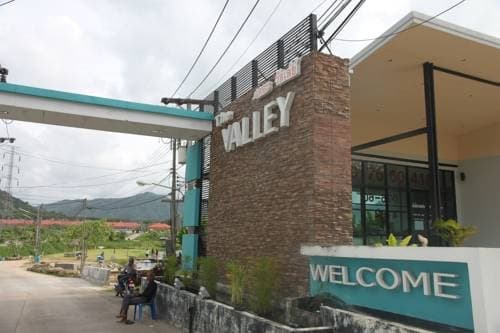 The Valley - photo 2