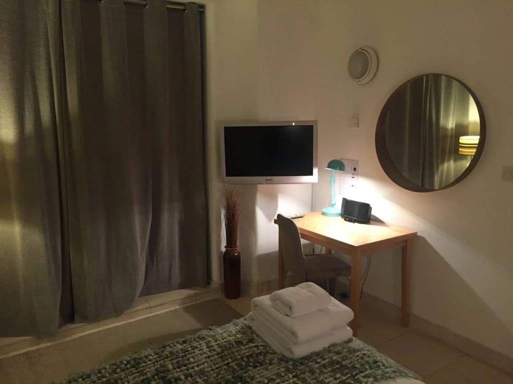 The Luxury Inn - photo 5