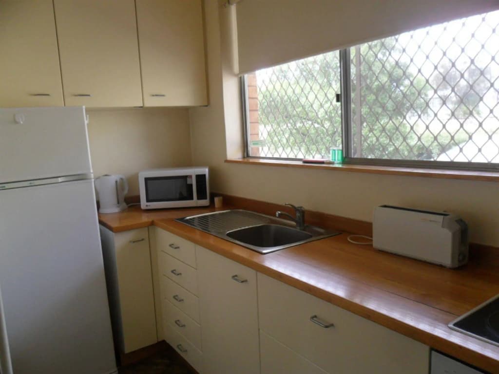 Australian Home Away @ Richmond - photo 10