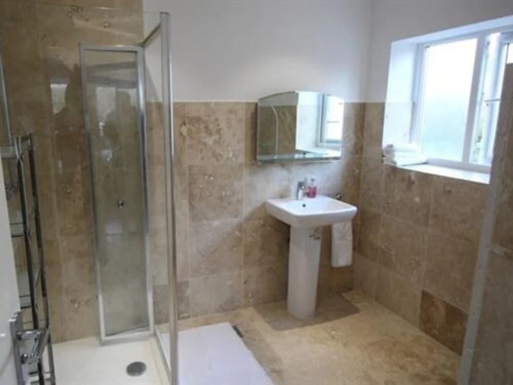 Hazel Residence - photo 7