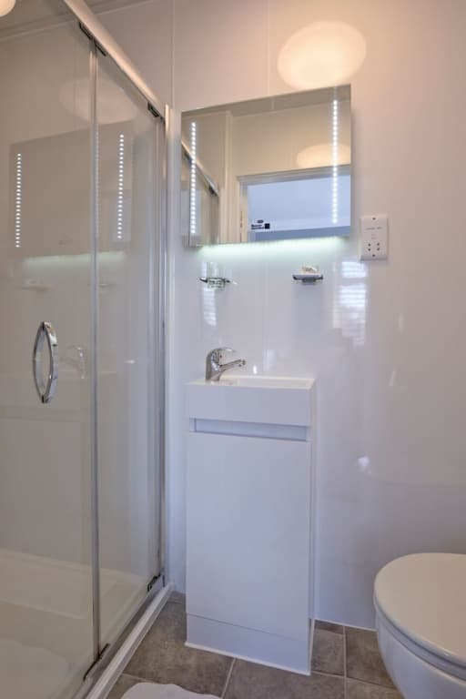 Alpha Guest House - photo 9