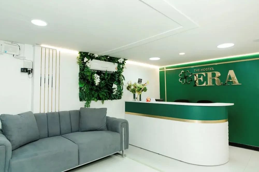 The Hostel Era - photo 2