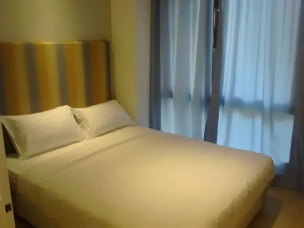Atlantis Condo - photo 3