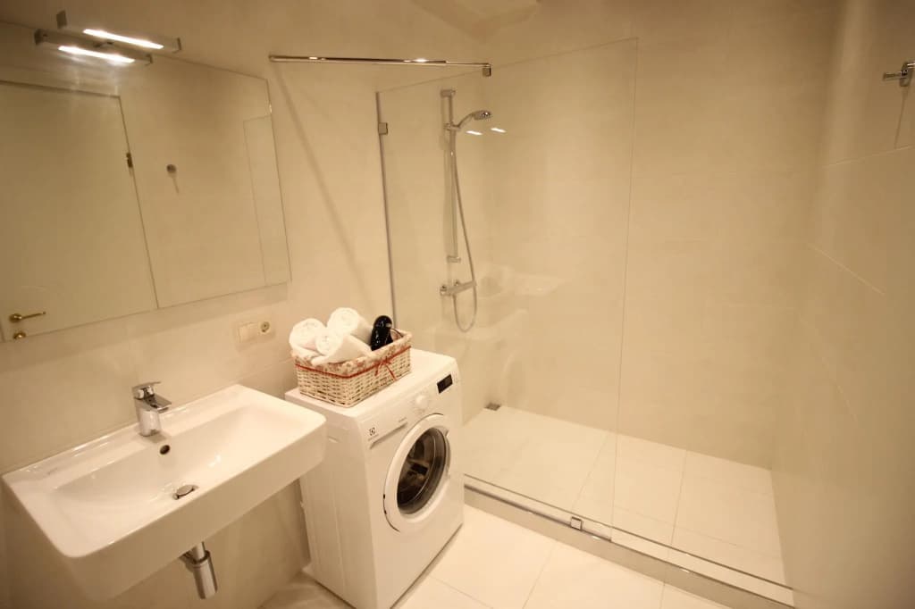 Super Luxury Apartments - photo 11