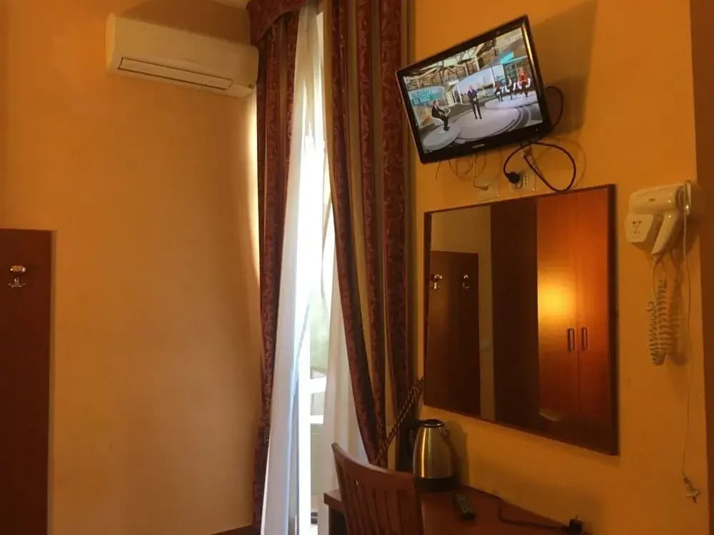 Best Location in Rome - photo 6
