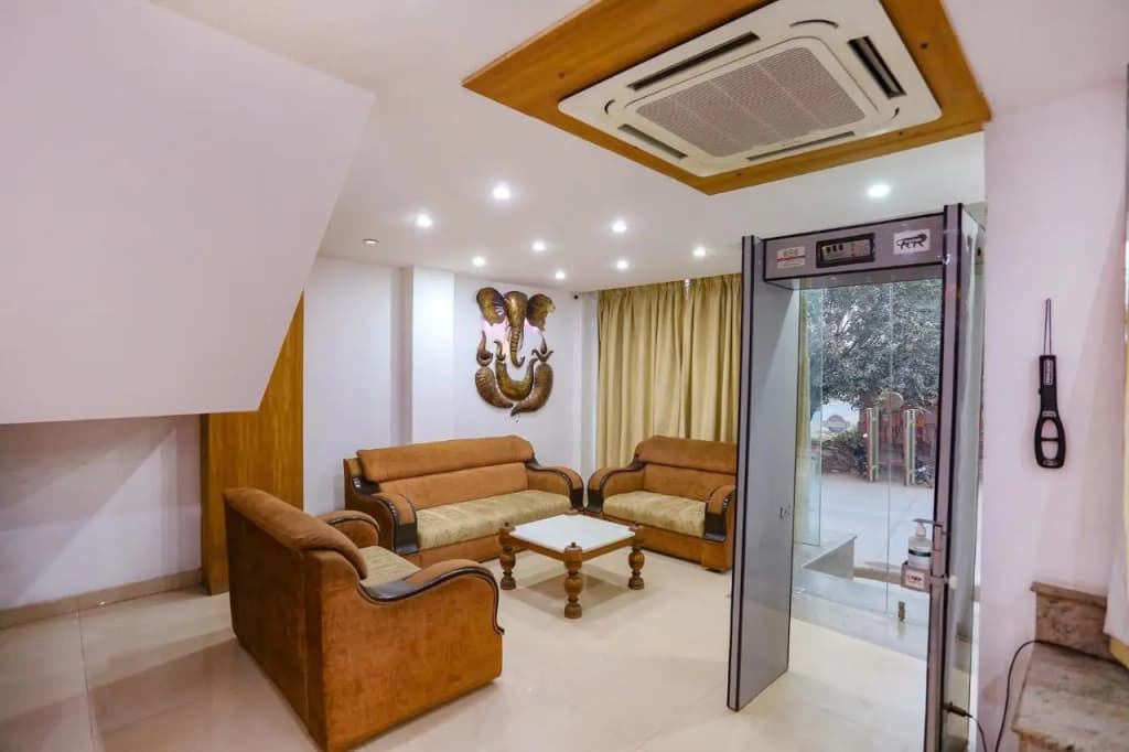 FabExpress Taj Home Stay - photo 30