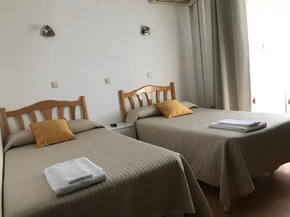 Hostal Trevinca - photo 6