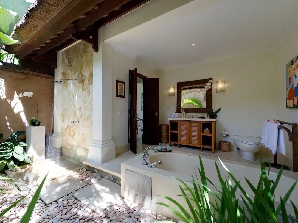 Villa Surya Damai - photo 12