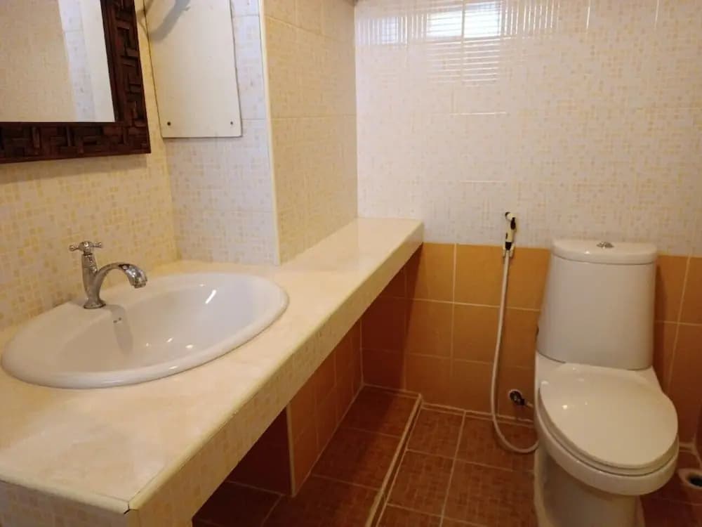 Grand View Condominia - photo 7