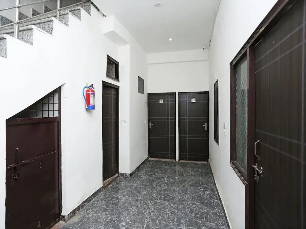 OYO 11405 Hotel Tej Palace - photo 15